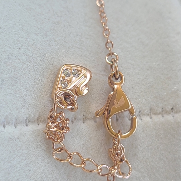 Swarovski Women's Hint Pendant Necklace Multi Colored-Great Condition - Picture 4 of 7